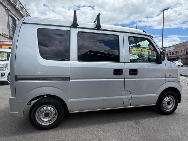 Suzuki Every 8