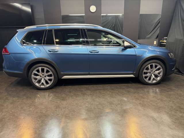 Volkswagen Golf Alltrack 10