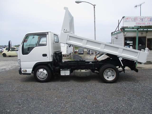 Isuzu Elf 5