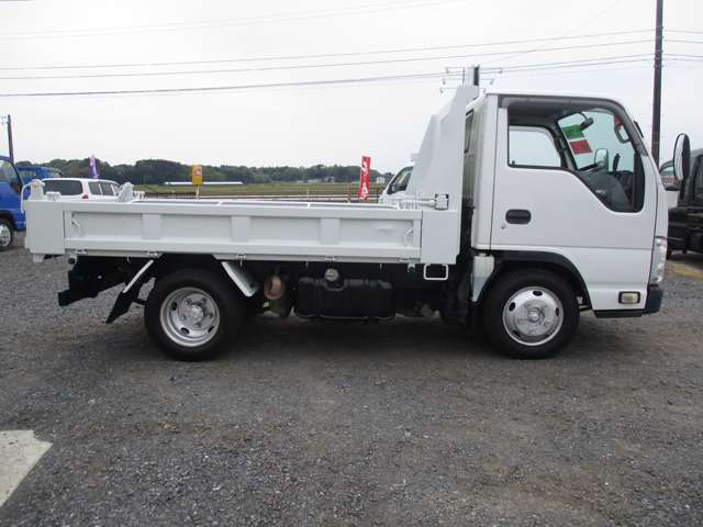 Isuzu Elf 10