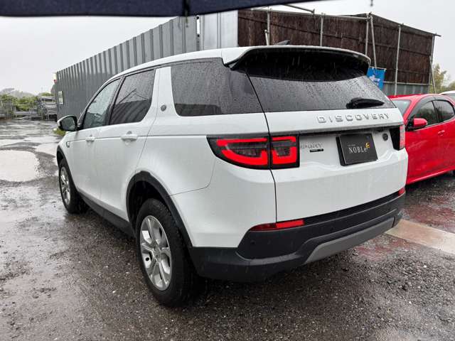 Land Rover Discovery Sport 8