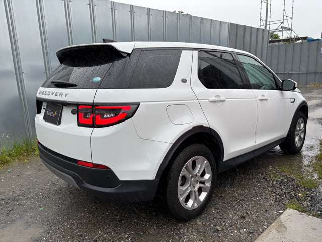 Land Rover Discovery Sport 10