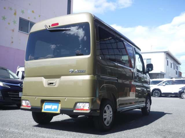 Daihatsu Atrai 6