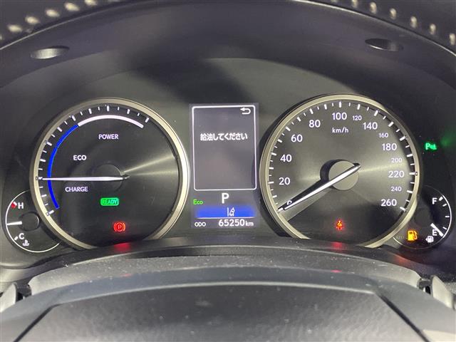 Lexus NX 9