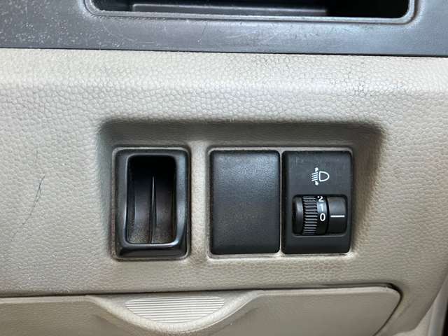 Nissan NV100 Clipper 10