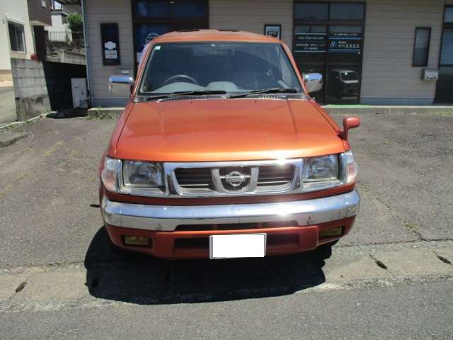 Nissan Datsun 2