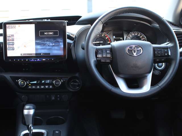 Toyota Hilux 9