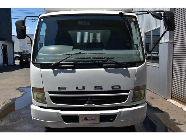 Mitsubishi Fuso Fighter 11