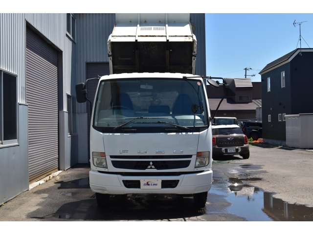 Mitsubishi Fuso Fighter 2
