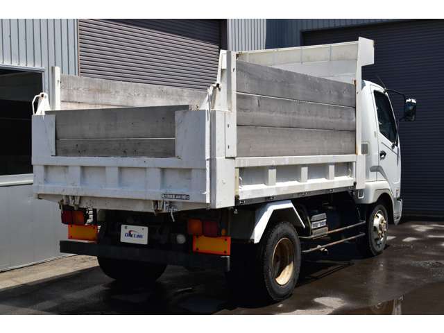 Mitsubishi Fuso Fighter 8