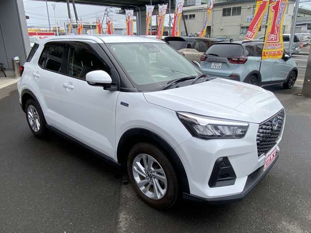 Daihatsu Rocky 4