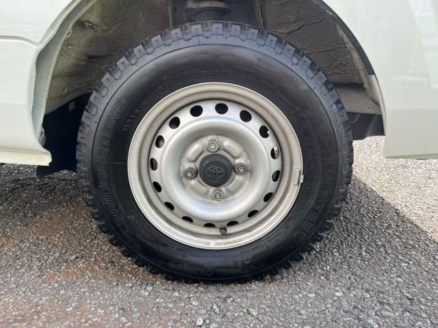 Toyota Pixis Truck 12