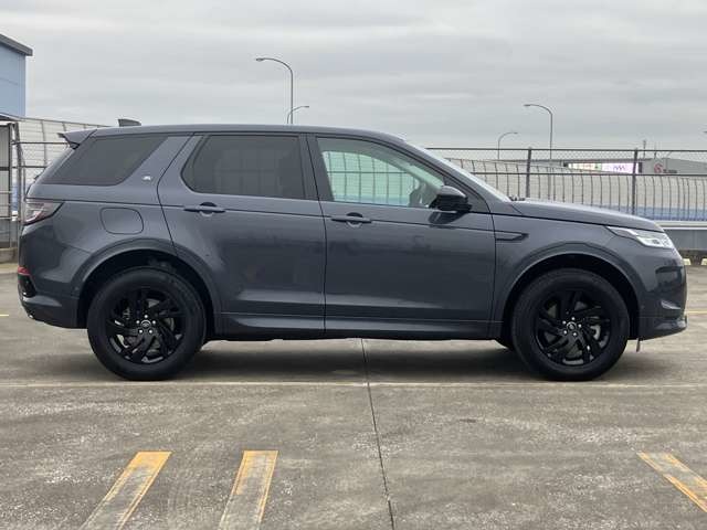 Land Rover Discovery Sport 7