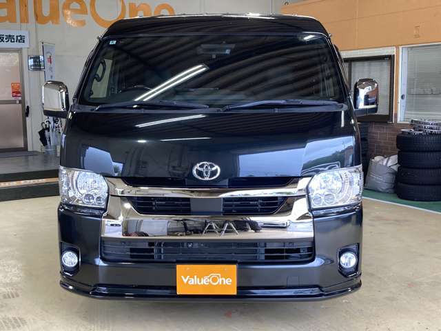 Toyota Hiace Van 2