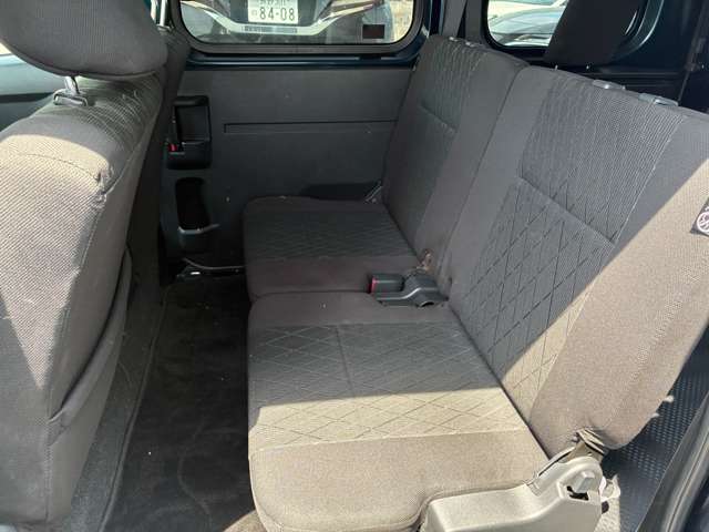 Daihatsu Atrai 11