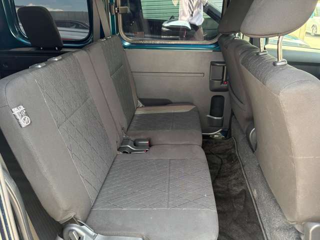 Daihatsu Atrai 12