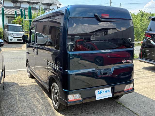 Daihatsu Atrai 4