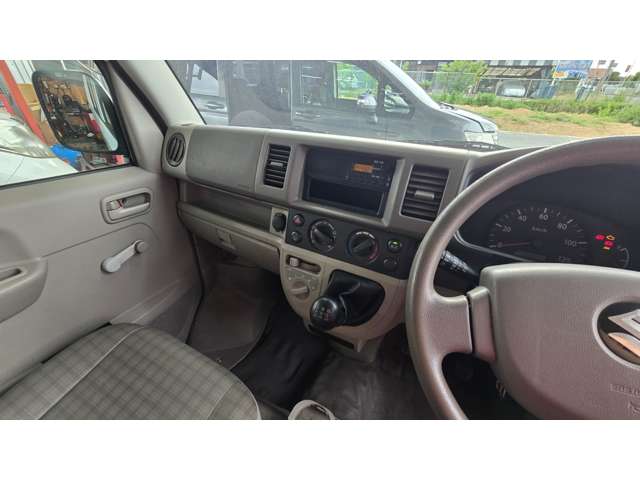 Suzuki Every 12