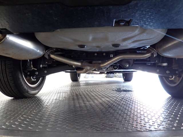 Subaru Legacy Outback 8