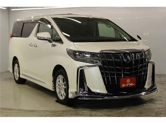 Toyota Alphard 4