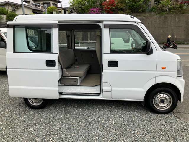 Suzuki Every 8