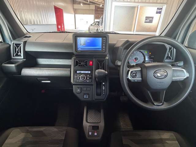 Daihatsu Taft 2