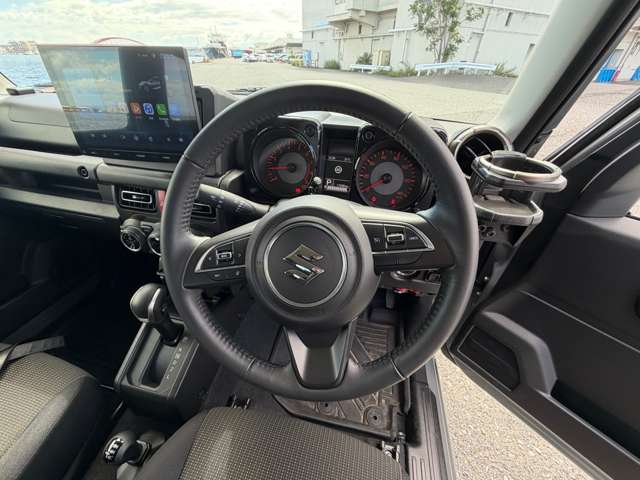 Suzuki Jimny 4