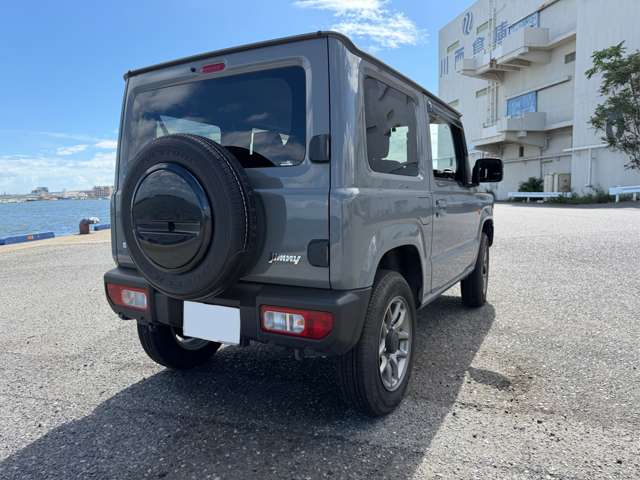 Suzuki Jimny 6