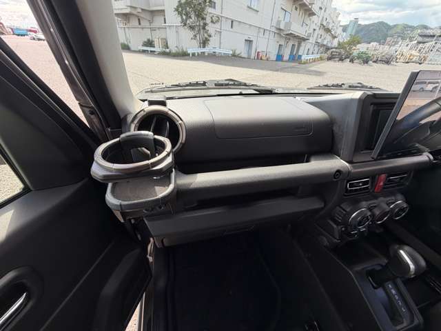 Suzuki Jimny 10