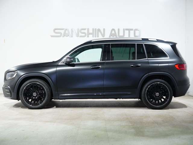 Mercedes-Benz GLB 5