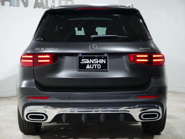 Mercedes-Benz GLB 6