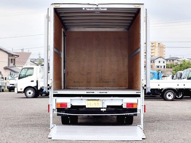 Toyota Toyoace 11