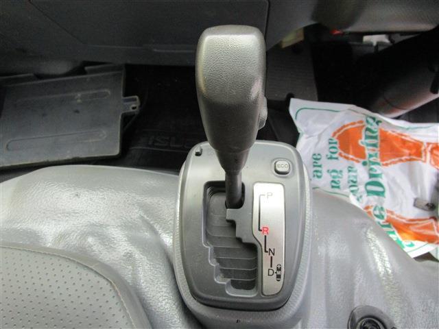 Isuzu Elf 11