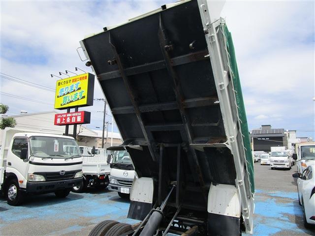 Isuzu Elf 8
