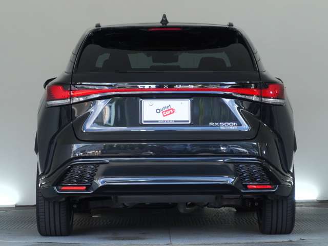 Lexus RX 9