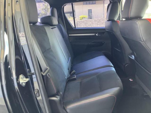 Toyota Hilux 7