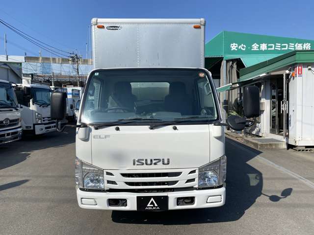 Isuzu Elf 2