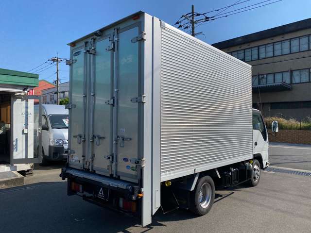 Isuzu Elf 5