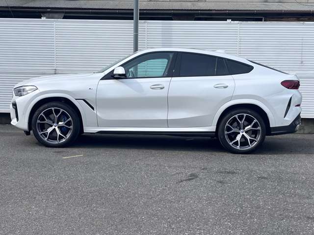 BMW X6 8