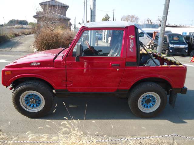 Suzuki Jimny 4
