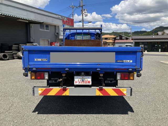 Isuzu Elf 8