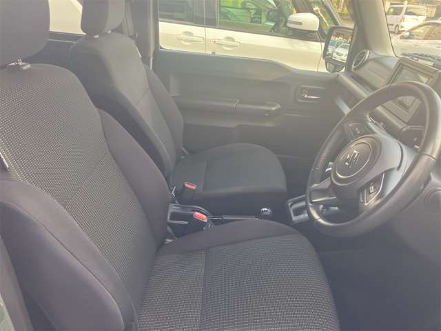 Suzuki Jimny 10