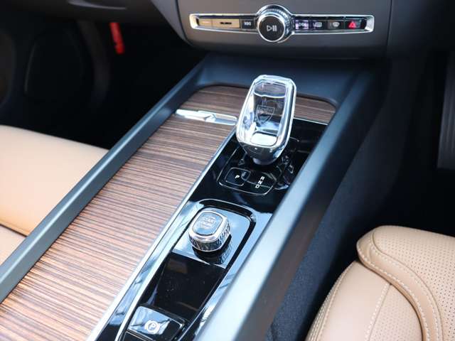 Volvo XC60 7