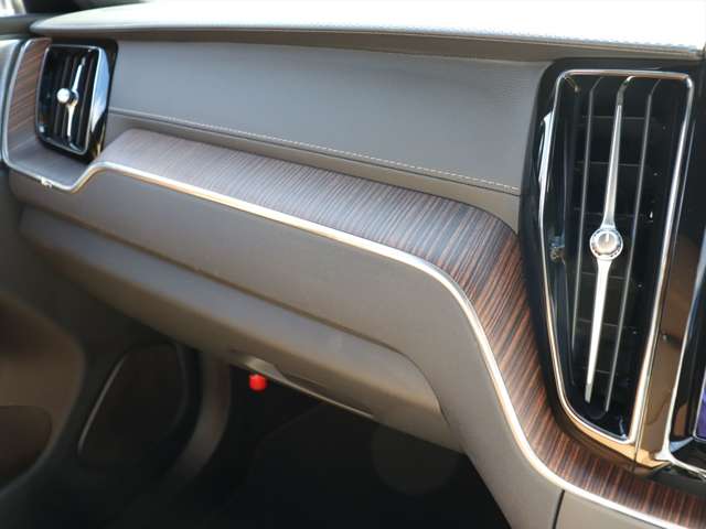 Volvo XC60 9