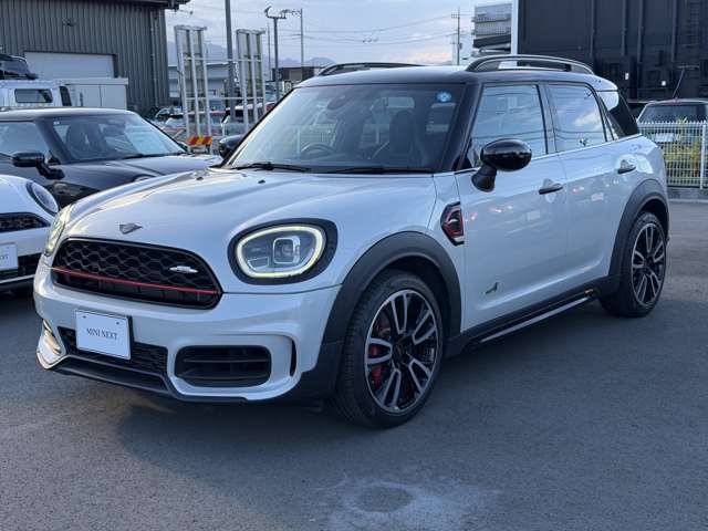 MINI Crossover 7