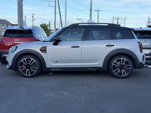 MINI Crossover 9