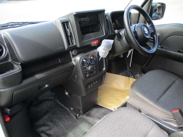 Suzuki Every 11