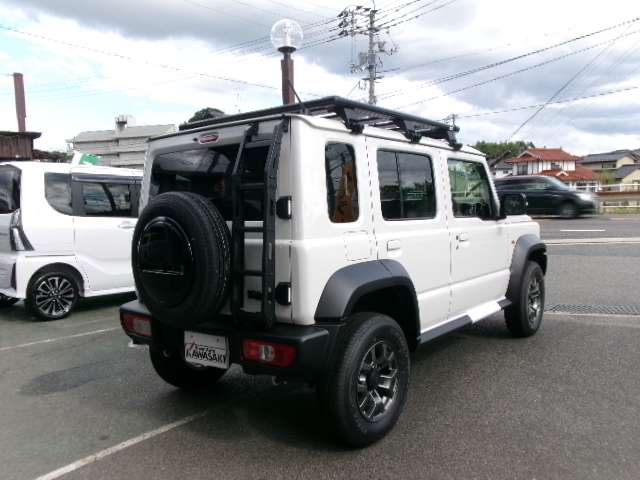 Suzuki Jimny Nomade 5