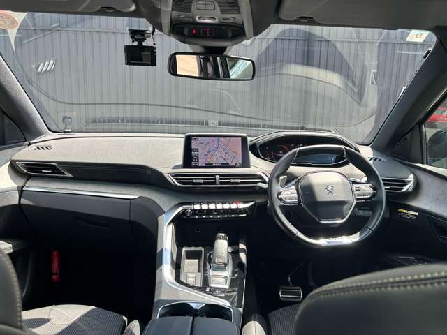 Peugeot 3008 7