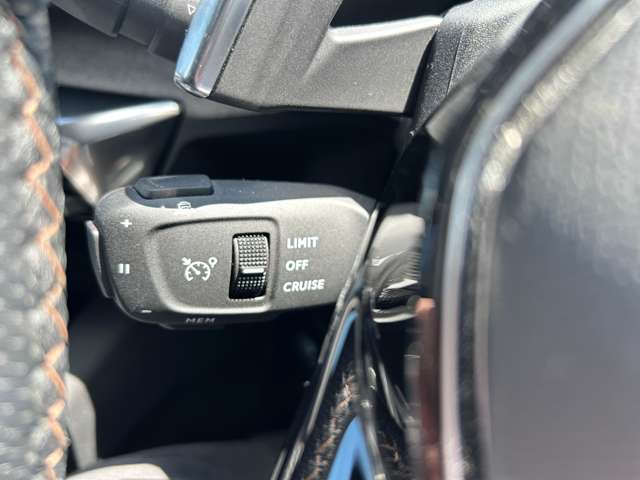 Peugeot 3008 8